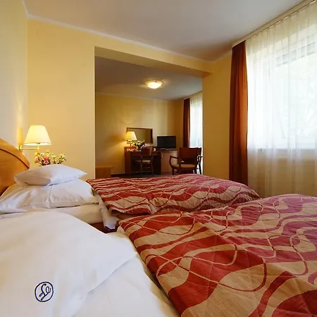 Hotel Feniks Poznan