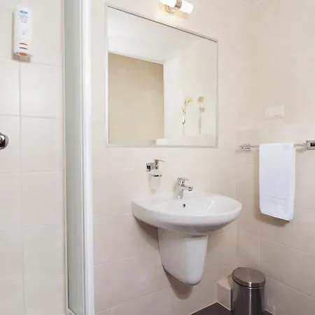 Hotel Feniks 3* Poznan
